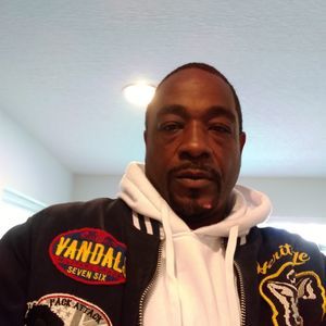 Meet your Posher, Caprie